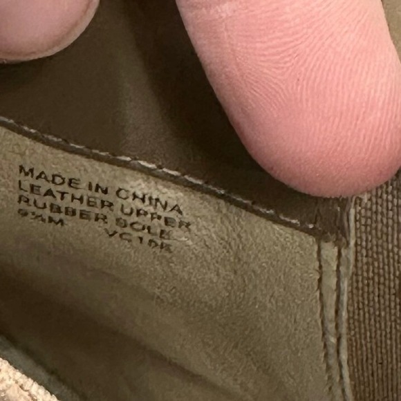 Michael Kors Womens Chelsea Boots 9.5 Tan Suede Leather Ankle Heel Point Toe - Picture 9 of 10